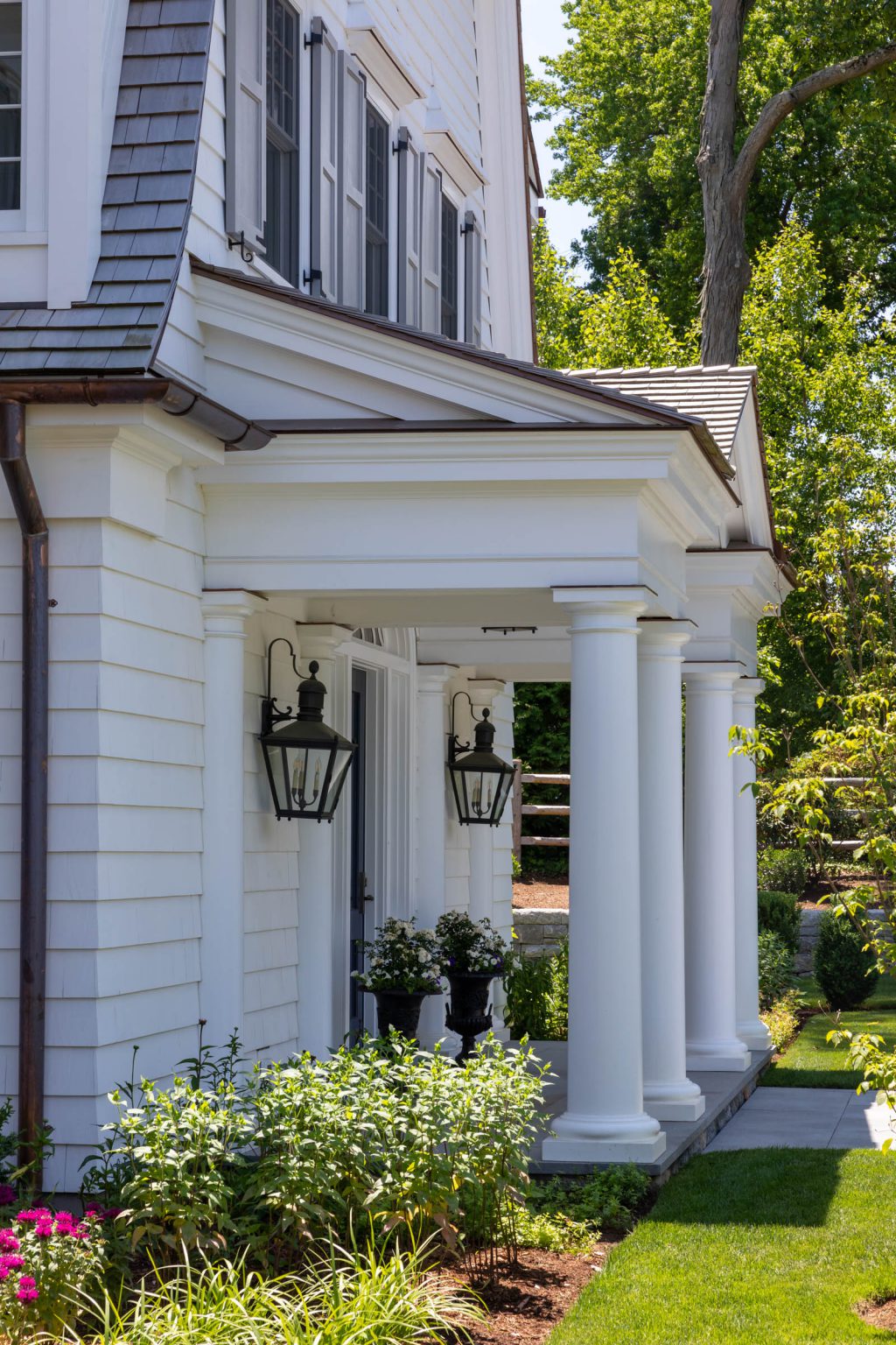 Shingle-Style Home - Brooks & Falotico